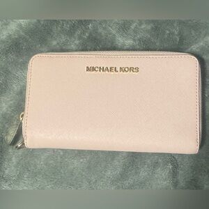 Michael Kors Pink Wallet